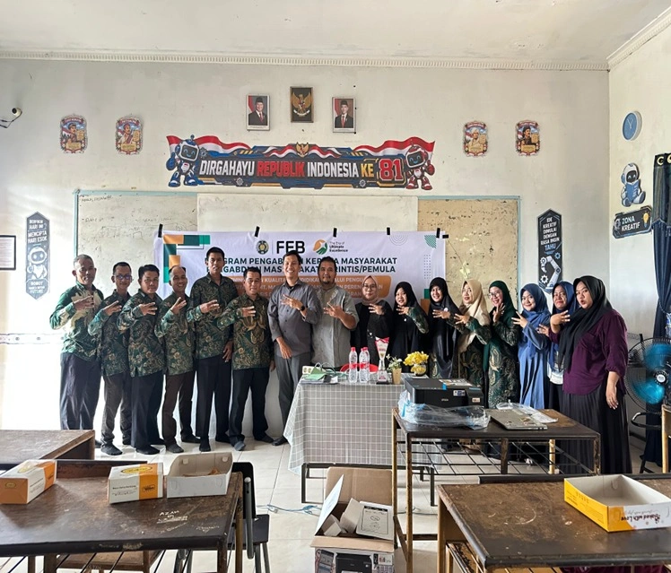 Tim Pengabdian kepada Masyarakat FEB USU melakukan Pengabdian di SMKS Al-Ma’shum Kisaran